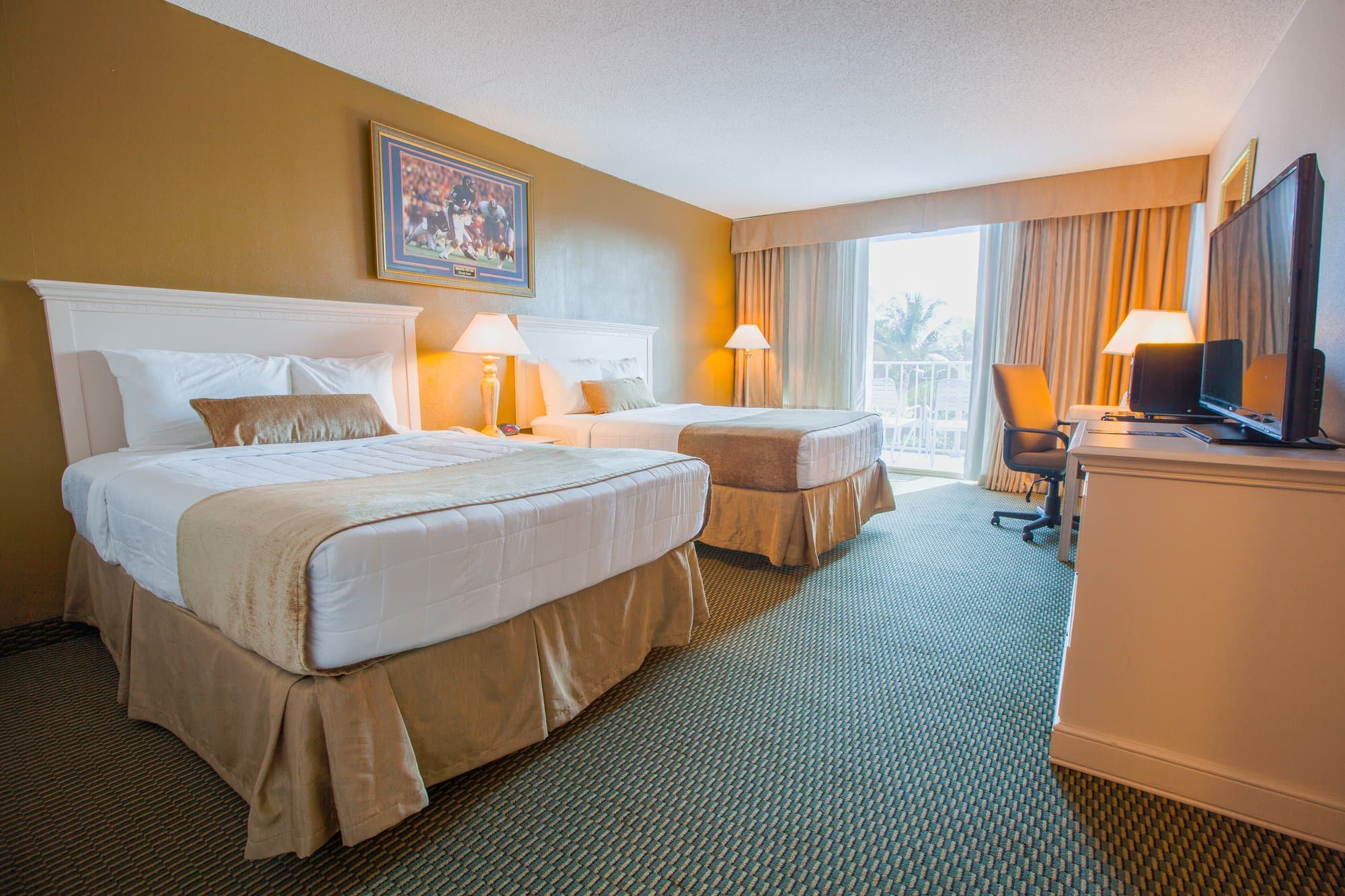Queen City at Stadium Hotel
